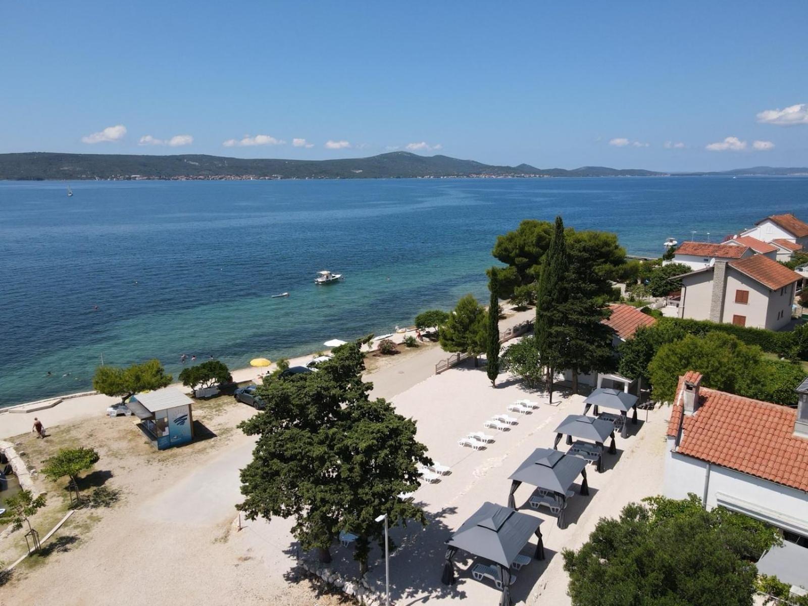 5 Meters From The Sea With Private Beach - 70M2 Colibri Sunset Apartments Sveti Petar  Exterior photo
